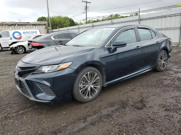 4T1B11HK6JU516516 2018 TOYOTA CAMRY - Image 1
