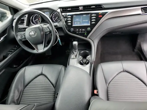 4T1B11HK6JU516516 2018 TOYOTA CAMRY - Image 8