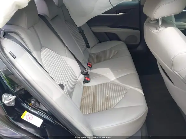 4T1B11HK6JU516578 2018 TOYOTA CAMRY - Image 8