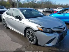 4T1B11HK6JU518752 2018 TOYOTA CAMRY