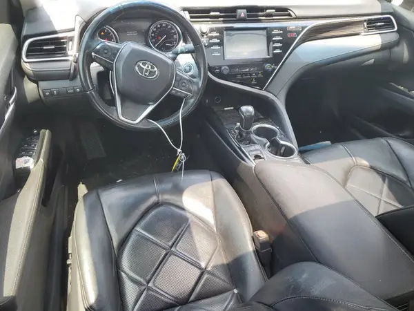 4T1B11HK6JU525488 2018 TOYOTA CAMRY - Image 8