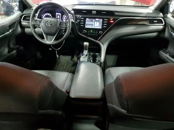 4T1B11HK6JU526642 2018 TOYOTA CAMRY - Image 8
