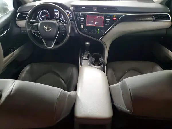 4T1B11HK6JU528763 2018 TOYOTA CAMRY - Image 8