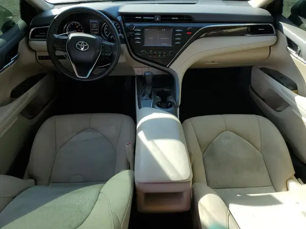 4T1B11HK6JU529718 2018 TOYOTA CAMRY - Image 8