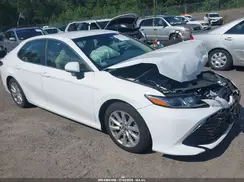 4T1B11HK6JU531050 2018 TOYOTA CAMRY