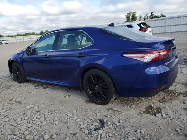 4T1B11HK6JU533316 2018 TOYOTA CAMRY - Image 2