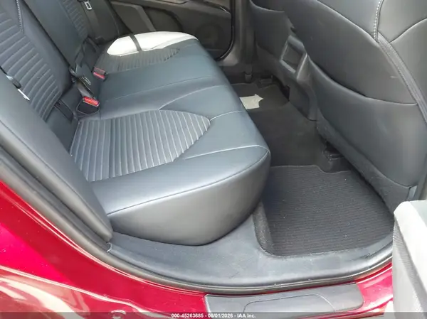 4T1B11HK6JU538290 2018 TOYOTA CAMRY - Image 8