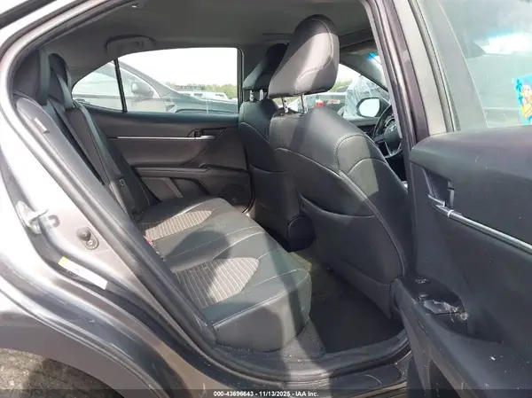 4T1B11HK6JU547023 2018 TOYOTA CAMRY - Image 8