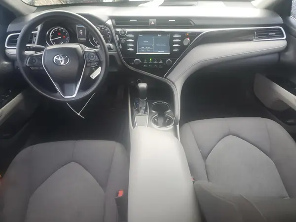 4T1B11HK6JU547765 2018 TOYOTA CAMRY - Image 8