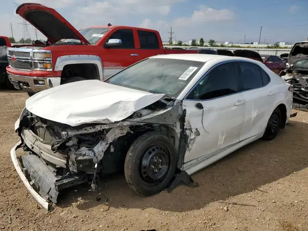 4T1B11HK6JU548897 2018 TOYOTA CAMRY - Image 1