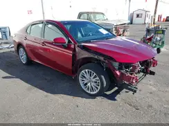 4T1B11HK6JU551427 2018 TOYOTA CAMRY