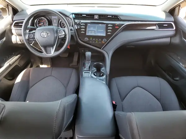 4T1B11HK6JU553257 2018 TOYOTA CAMRY - Image 8