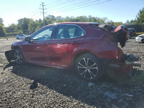 4T1B11HK6JU560497 2018 TOYOTA CAMRY - Image 2