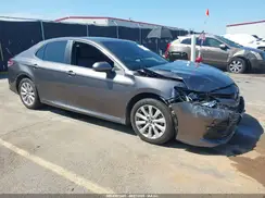 4T1B11HK6JU562332 2018 TOYOTA CAMRY