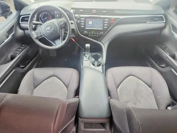 4T1B11HK6JU562444 2018 TOYOTA CAMRY - Image 8