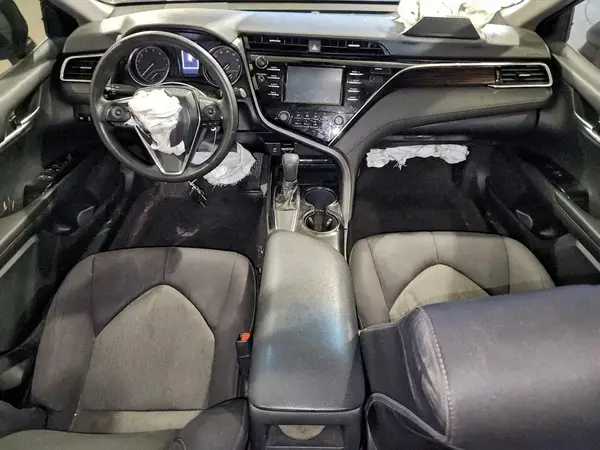 4T1B11HK6JU563447 2018 TOYOTA CAMRY - Image 8