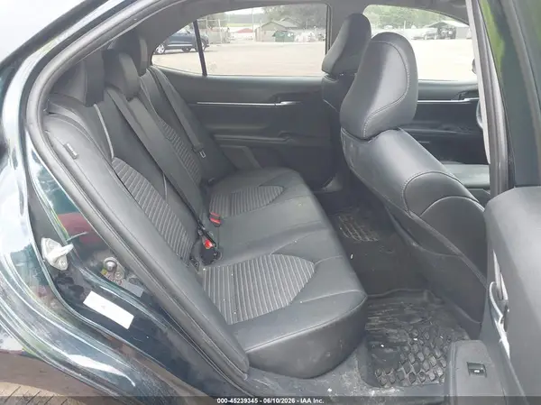 4T1B11HK6JU570026 2018 TOYOTA CAMRY - Image 8