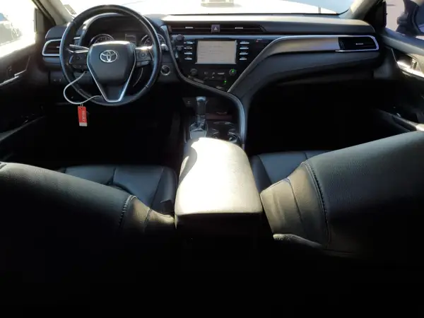 4T1B11HK6JU575274 2018 TOYOTA CAMRY - Image 8