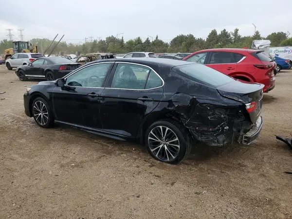 4T1B11HK6JU575436 2018 TOYOTA CAMRY - Image 2