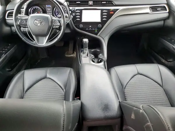 4T1B11HK6JU575436 2018 TOYOTA CAMRY - Image 8