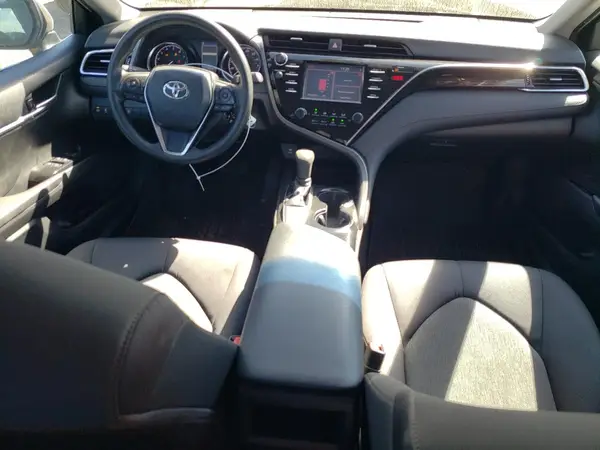 4T1B11HK6JU580555 2018 TOYOTA CAMRY - Image 8