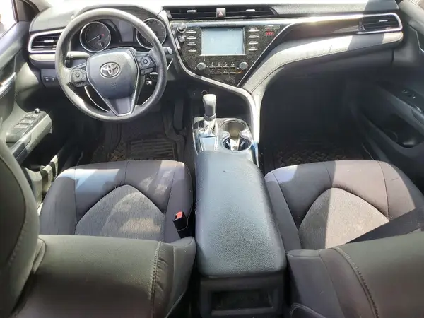 4T1B11HK6JU581429 2018 TOYOTA CAMRY - Image 8