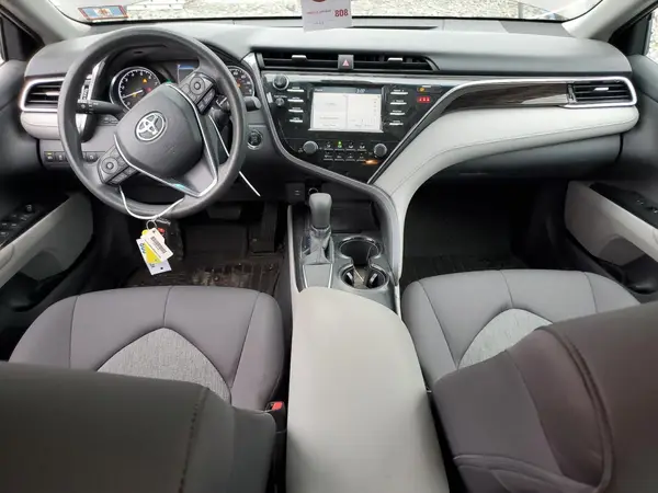 4T1B11HK6JU582273 2018 TOYOTA CAMRY - Image 8