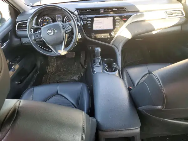 4T1B11HK6JU582872 2018 TOYOTA CAMRY - Image 8
