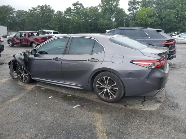4T1B11HK6JU584203 2018 TOYOTA CAMRY - Image 2