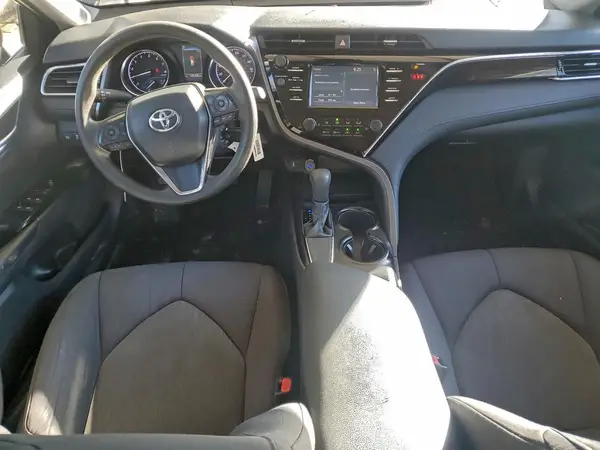 4T1B11HK6JU584556 2018 TOYOTA CAMRY - Image 8