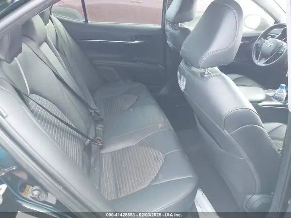 4T1B11HK6JU586369 2018 TOYOTA CAMRY - Image 8