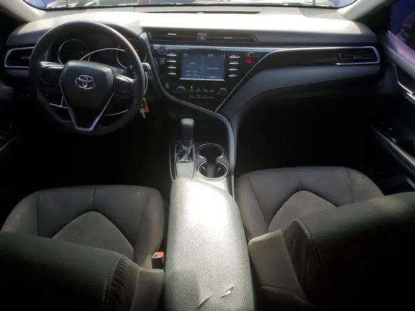 4T1B11HK6JU593225 2018 TOYOTA CAMRY - Image 8