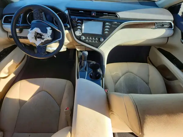 4T1B11HK6JU596643 2018 TOYOTA CAMRY - Image 8
