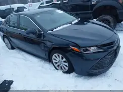 4T1B11HK6JU598327 2018 TOYOTA CAMRY