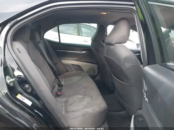 4T1B11HK6JU601341 2018 TOYOTA CAMRY - Image 8