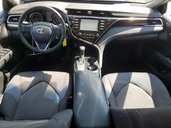 4T1B11HK6JU602473 2018 TOYOTA CAMRY - Image 8