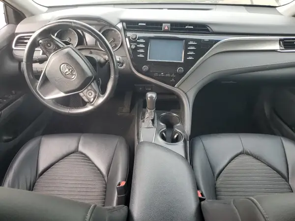 4T1B11HK6JU613005 2018 TOYOTA CAMRY - Image 8