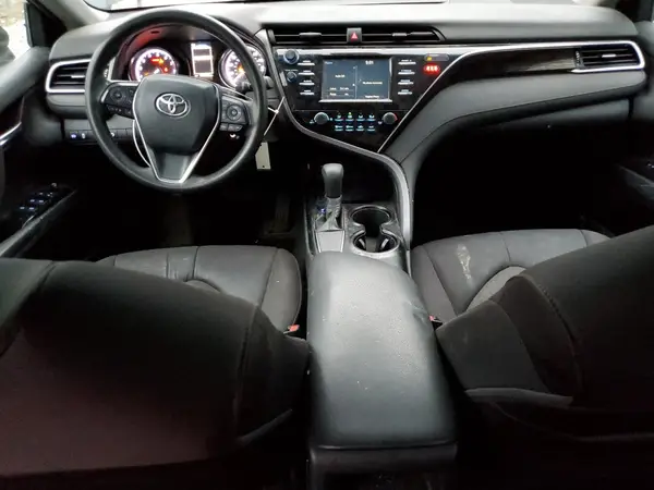 4T1B11HK6JU615093 2018 TOYOTA CAMRY - Image 8