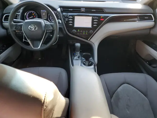 4T1B11HK6JU616812 2018 TOYOTA CAMRY - Image 8