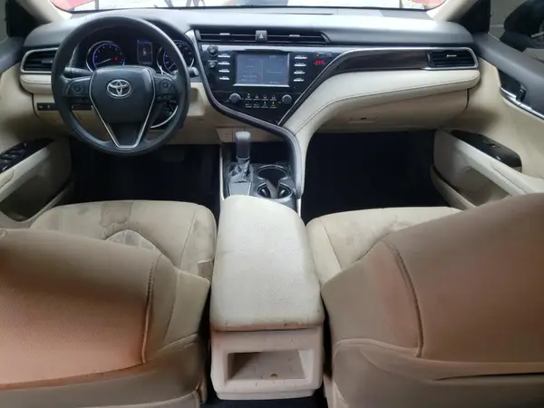 4T1B11HK6JU621797 2018 TOYOTA CAMRY - Image 8