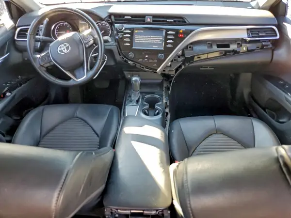 4T1B11HK6JU622223 2018 TOYOTA CAMRY - Image 8