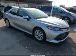 4T1B11HK6JU623260 2018 TOYOTA CAMRY
