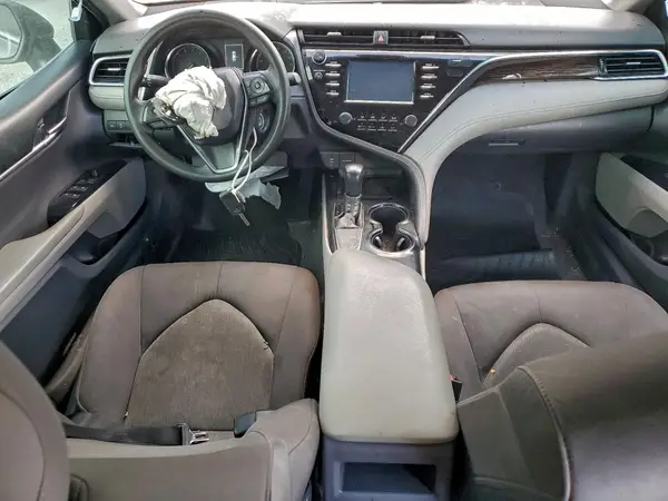 4T1B11HK6JU624635 2018 TOYOTA CAMRY - Image 8