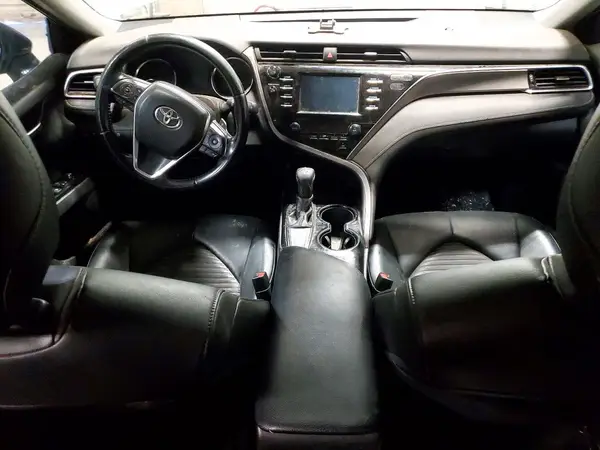 4T1B11HK6JU625459 2018 TOYOTA CAMRY - Image 8