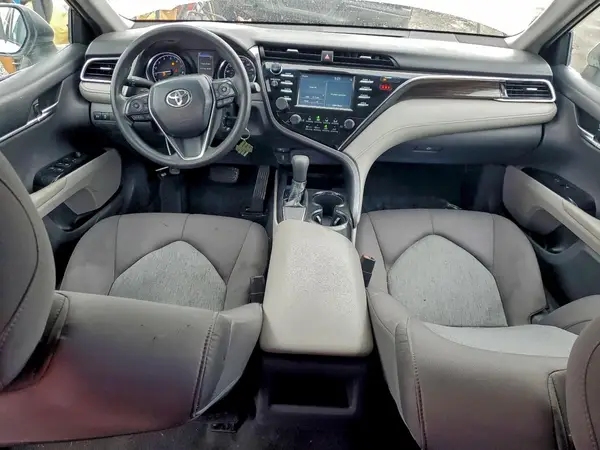 4T1B11HK6JU629186 2018 TOYOTA CAMRY - Image 8