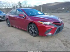 4T1B11HK6JU630581 2018 TOYOTA CAMRY