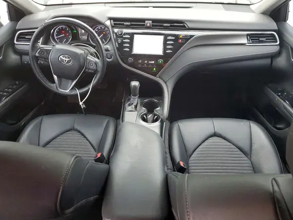 4T1B11HK6JU631830 2018 TOYOTA CAMRY - Image 8