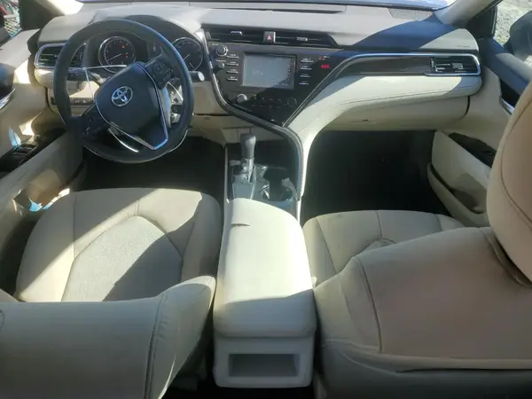 4T1B11HK6JU632525 2018 TOYOTA CAMRY - Image 8