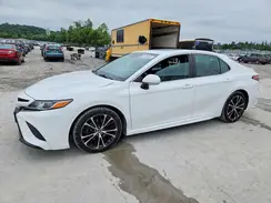4T1B11HK6JU633061 2018 TOYOTA CAMRY