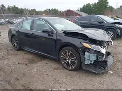 4T1B11HK6JU633108 2018 TOYOTA CAMRY